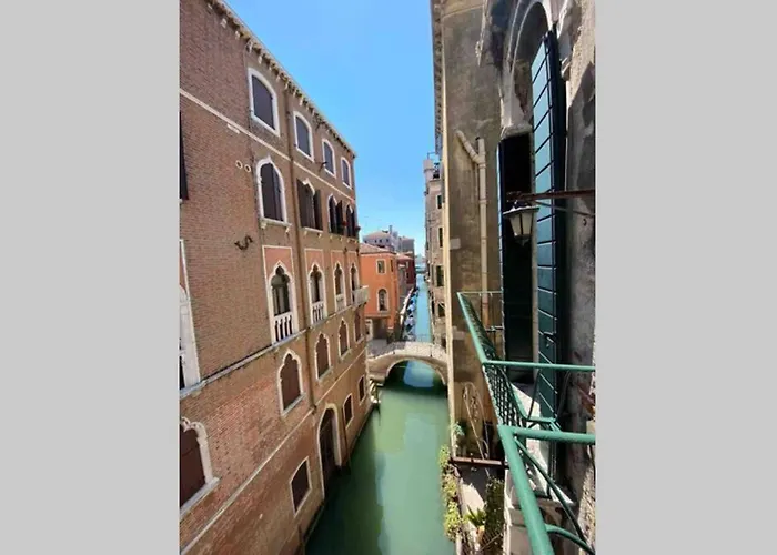 Διαμέρισμα Leoncini With A Wonderful Canal View