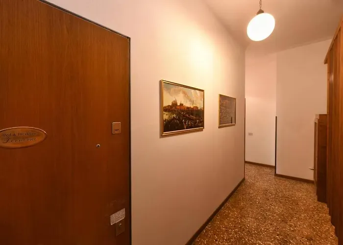 Leoncini With A Wonderful Canal View Lägenhet Venedig