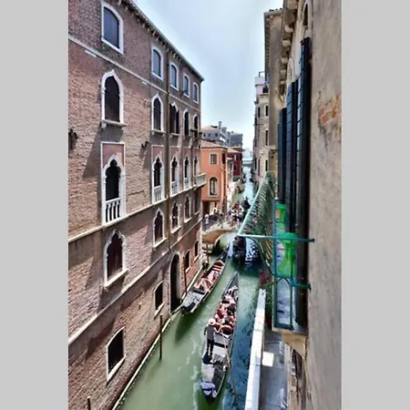 Leoncini With A Wonderful Canal View 公寓 *